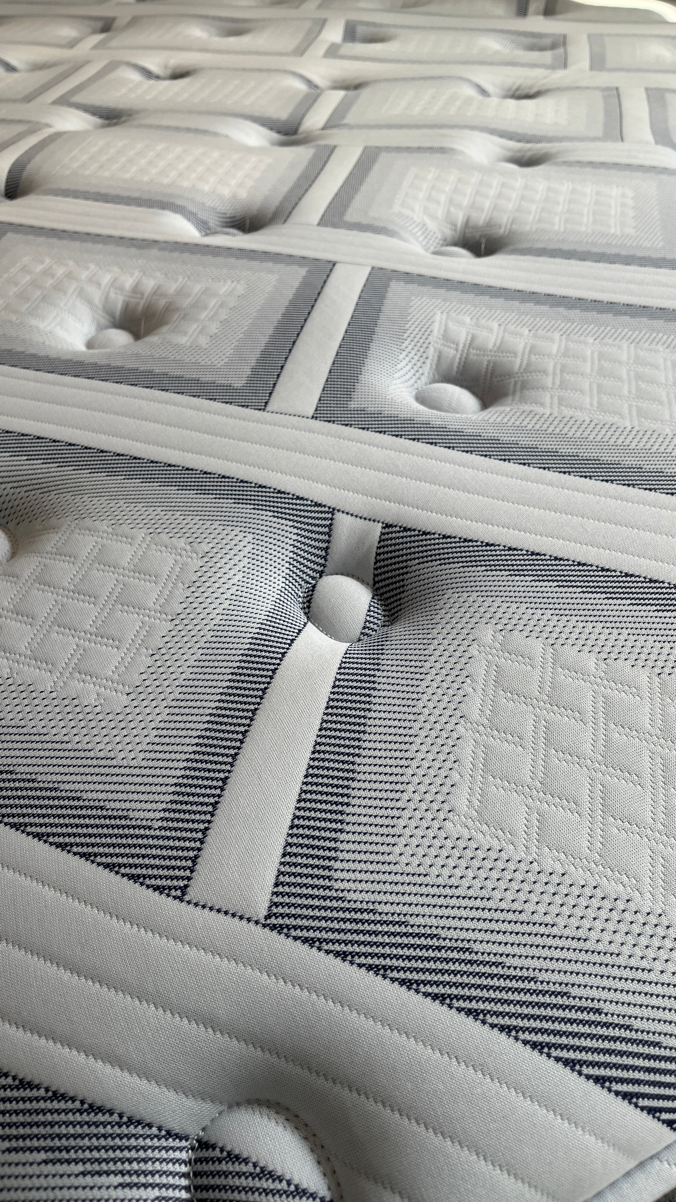 Everest Hybrid — Cheap Sleep Furniture & Mattress (AR, OK)